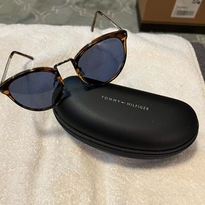 Tommy Hilfiger Sunglasses